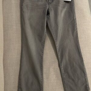 NWT! Athleta Sculptek High Rise Slim Straight Jean Gray Carbon Wash Size 8